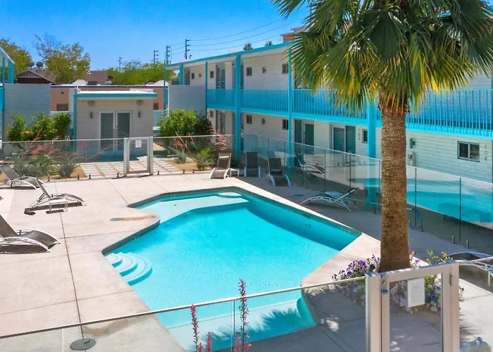 Modern Loft-style By Dtph Poolside Access & Parking * Phoenix